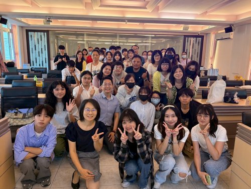 113學年度校園系所博覽會:「英」你而在