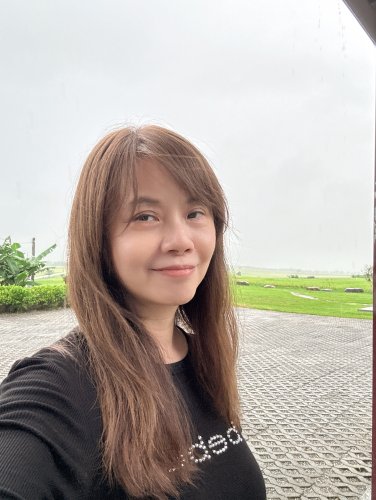 王雅茵 (Amber Yayin Wang)